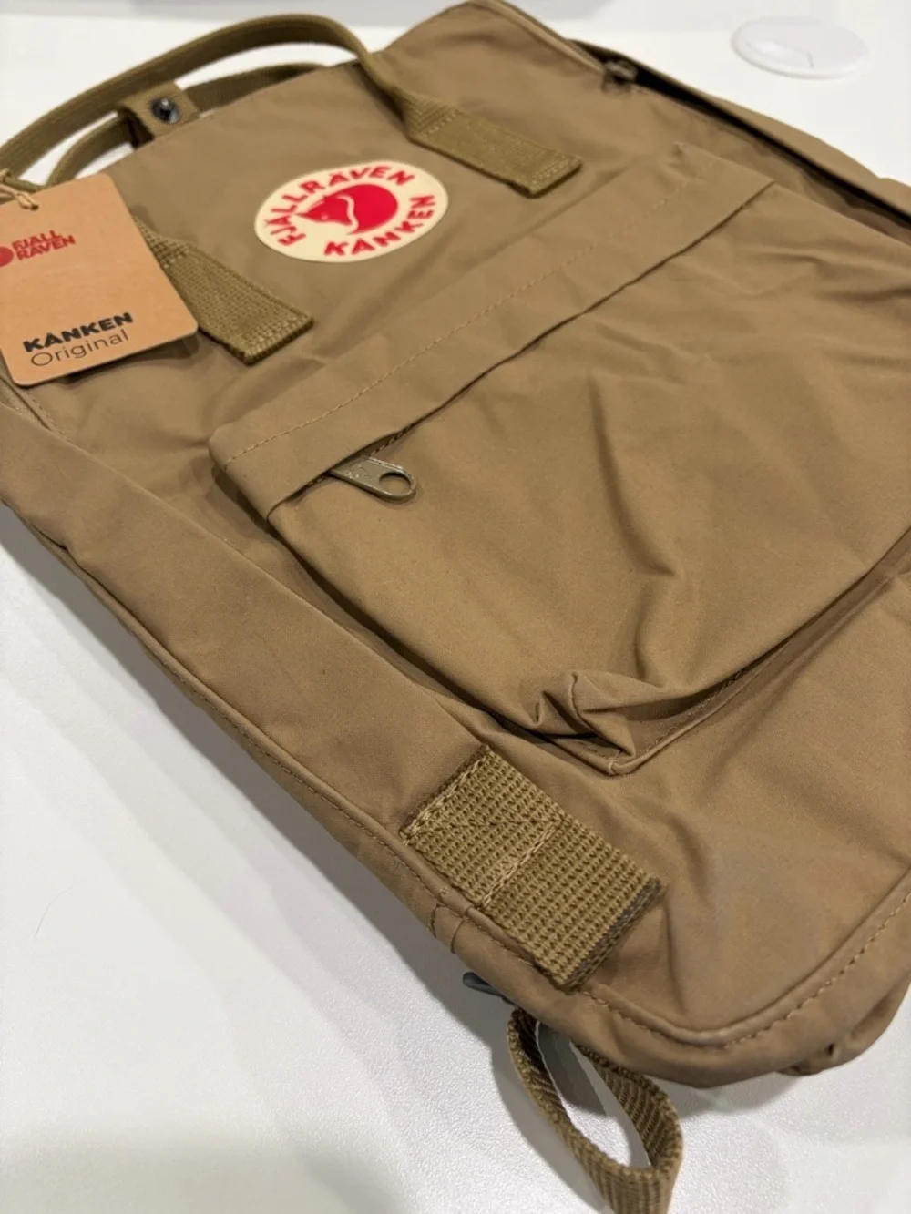Fjallraven logo finish